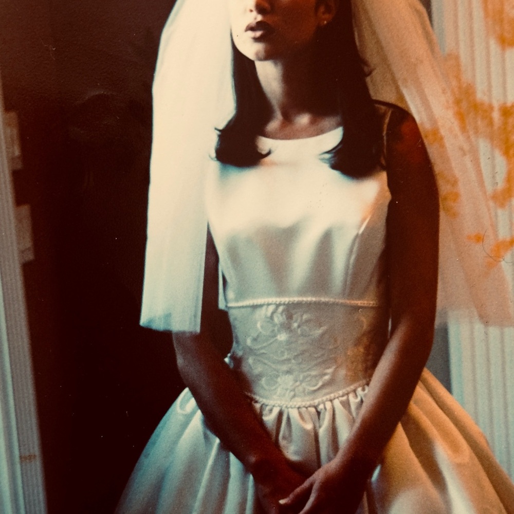 Classic white Bridal Ball Gown. Zipper with buttons up back of dress. Bustle.